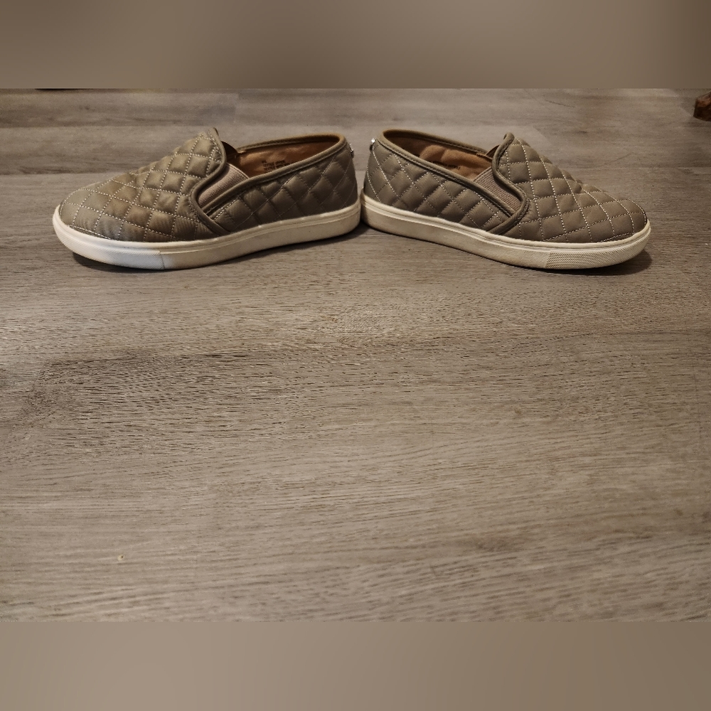 Mossimo Supply Co. Sz6.5 women